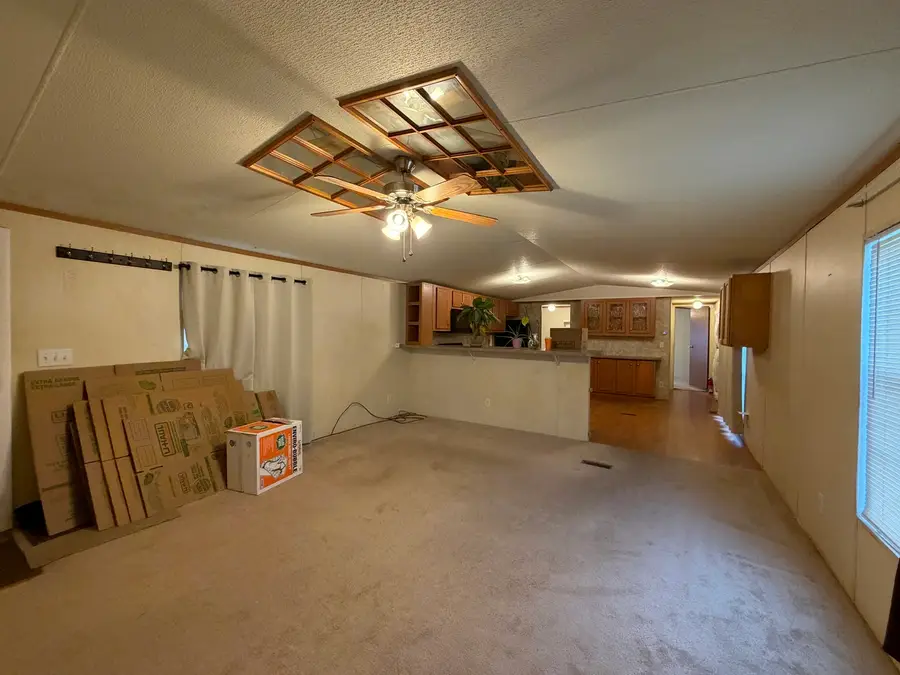 2040 Constitution Avenue, Urbana, IL 61802 - #3