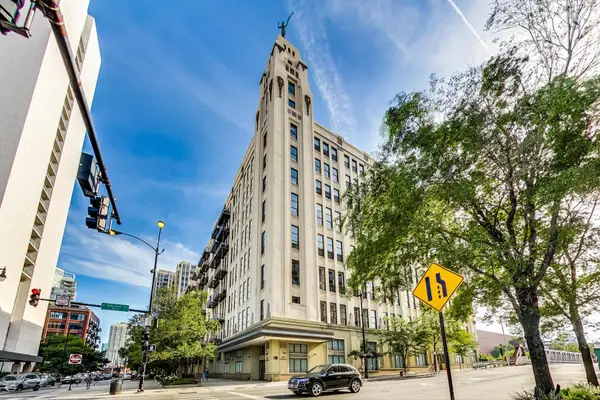 758 N Larrabee Street #509, Chicago, IL 60654
