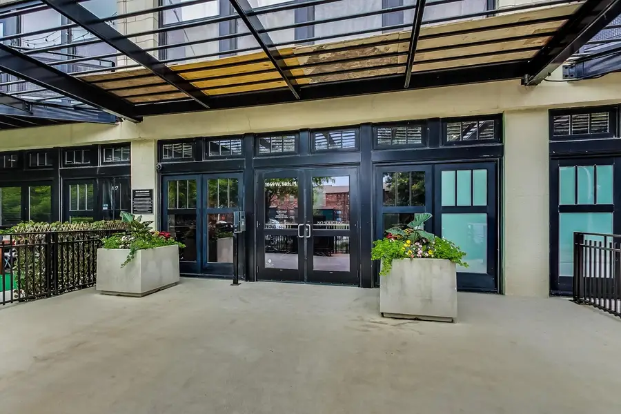 1069 W 14th Place #228, Chicago, IL 60608 - #3