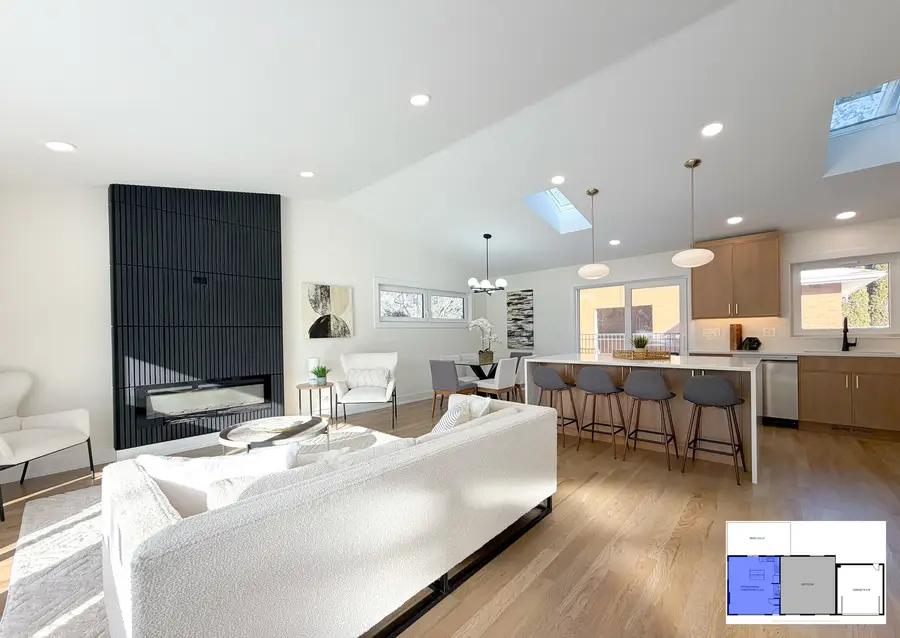 703 N Gibbons Avenue, Arlington Heights, IL 60004 - #3