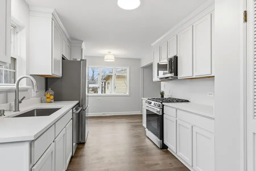 451 W Linda Lane, Addison, IL 60101 - #2