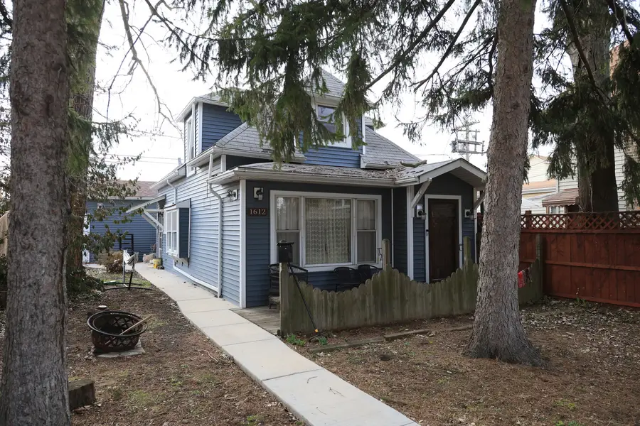 1612 East Avenue, Berwyn, IL 60402 - #2