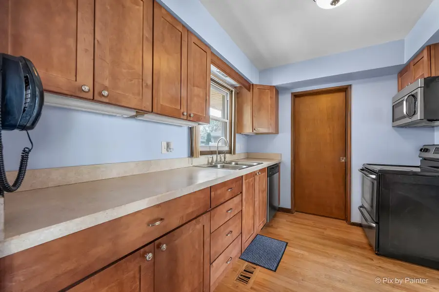 571 Welter Drive, Wood Dale, IL 60191 - #2