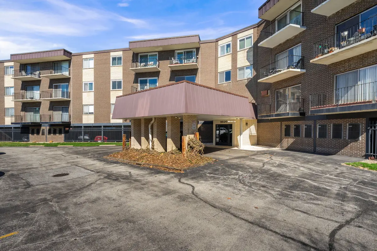 9820 S Pulaski Road #315, Oak Lawn, IL 60453 - #1