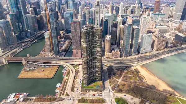 505 N Lake Shore Drive #2404, Chicago, IL 60611