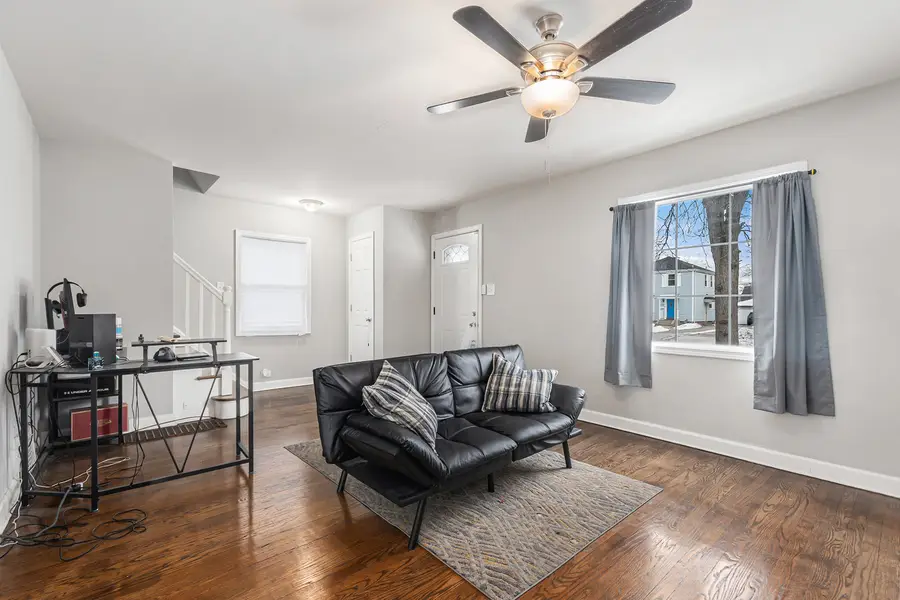 2316 S 10th Avenue, Broadview, IL 60155 - #3