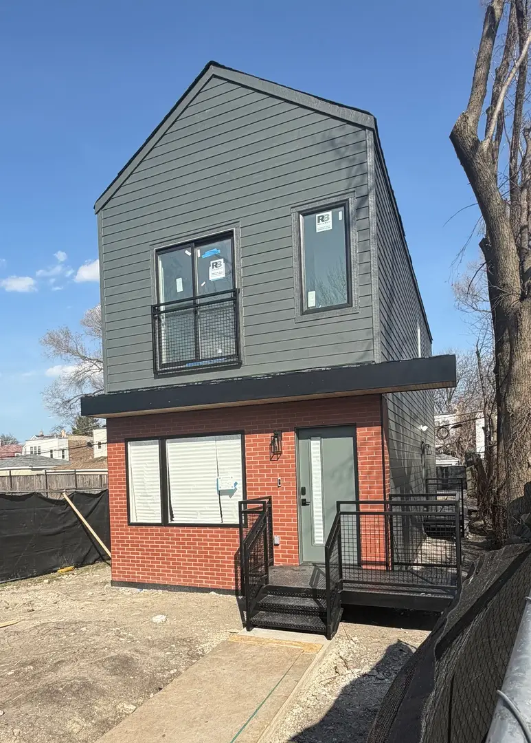 611 N Lawndale Avenue, Chicago, IL 60624 - #1