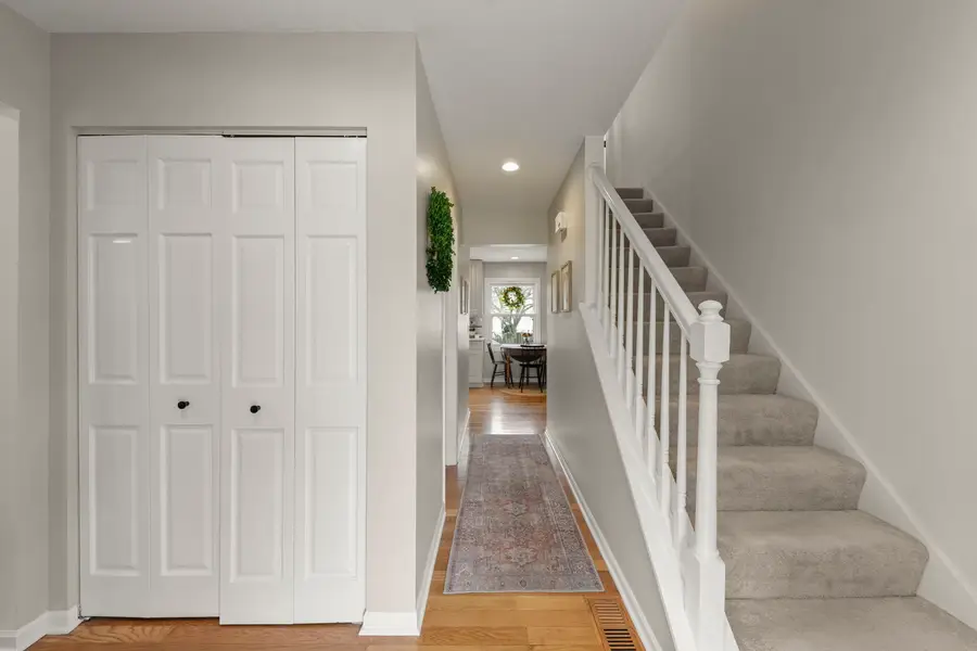 1552 Independence Court, Saint Charles, IL 60174 - #3