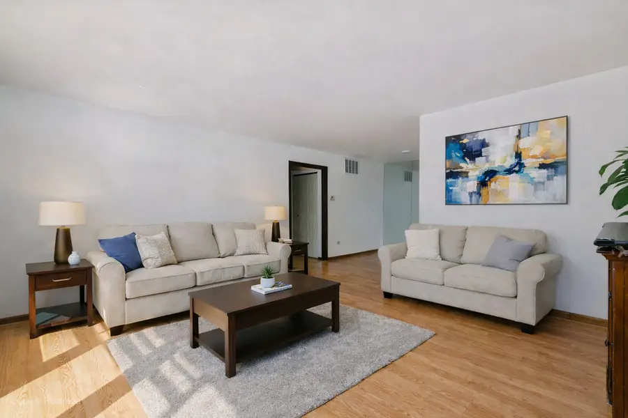 238 Nantucket Harbor #238, Schaumburg, IL 60193 - #2