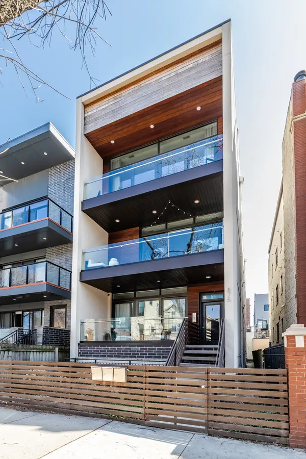 875 N Marshfield Avenue #1, Chicago, IL 60622