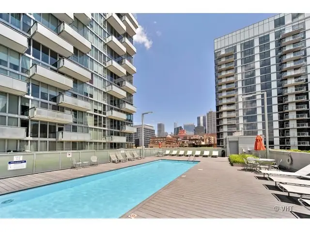 Address Withheld By Seller, Chicago, IL 60661 - #2