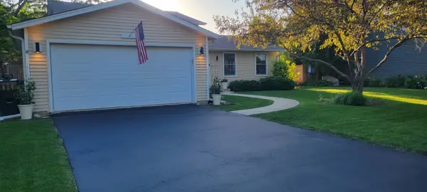 1613 Fairway Lane, Naperville, IL 60565