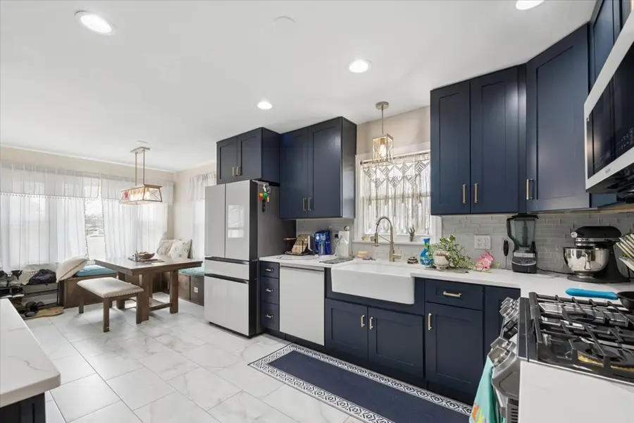 8657 W Lyndale Avenue, River Grove, IL 60171 - #2