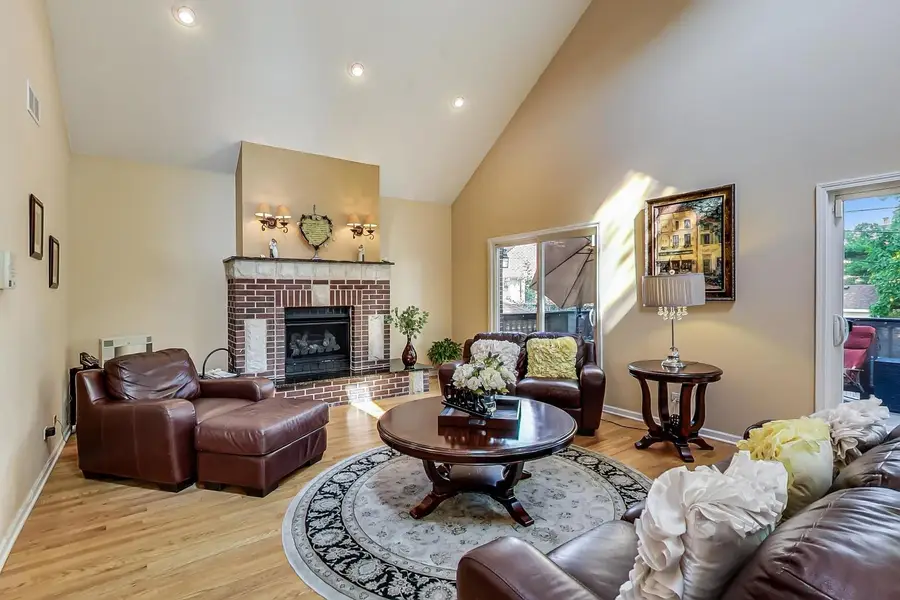 7916 W Altgeld Street, Elmwood Park, IL 60707 - #3