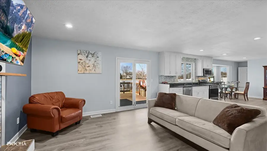 219 N Hickory Street, Cortland, IL 60112 - #3