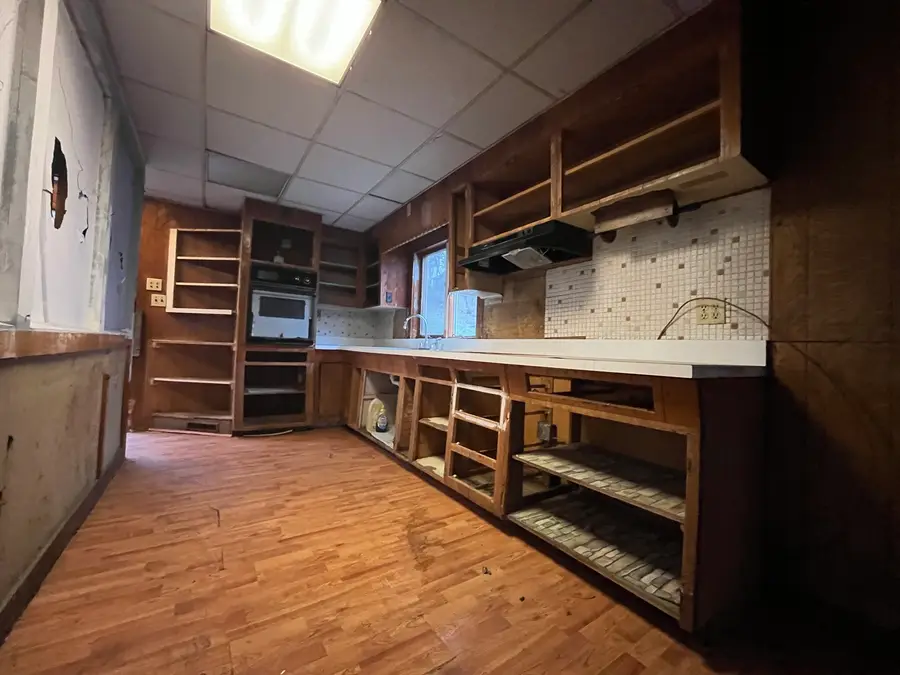 1301 E Jackson Street, Joliet, IL 60432 - #3