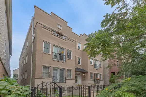 1242 W Ohio Street #1E, Chicago, IL 60642