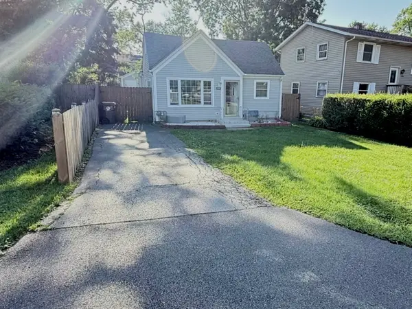 1606 Turnbull Drive, Round Lake Beach, IL 60073