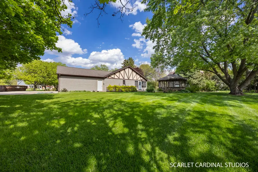 5S440 Beau Bien Boulevard, Naperville, IL 60540 - #2