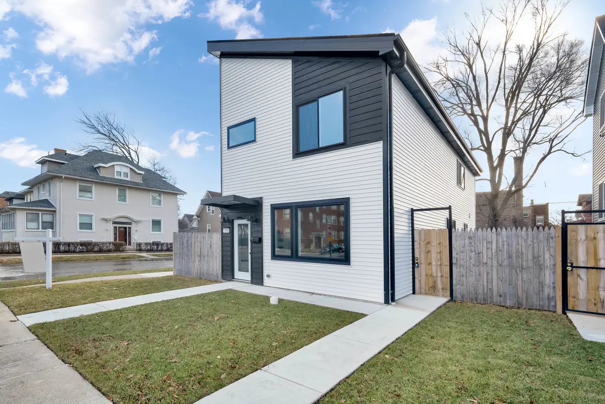 5901 W Erie Street, Chicago, IL 60644 - #1