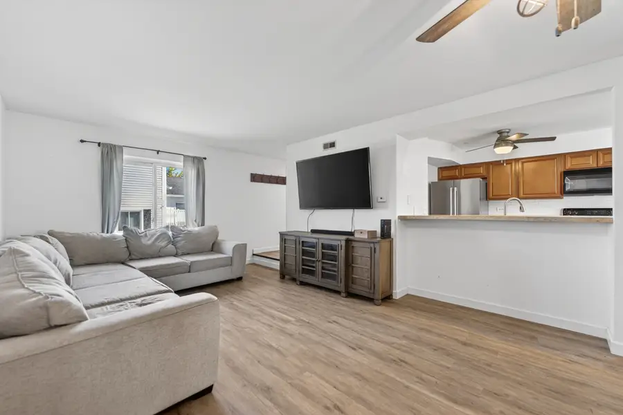 7120 Center Avenue, Hanover Park, IL 60133 - #3