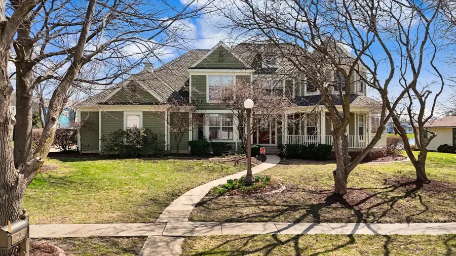 2204 Edgewater Place, Champaign, IL 61822 - #3