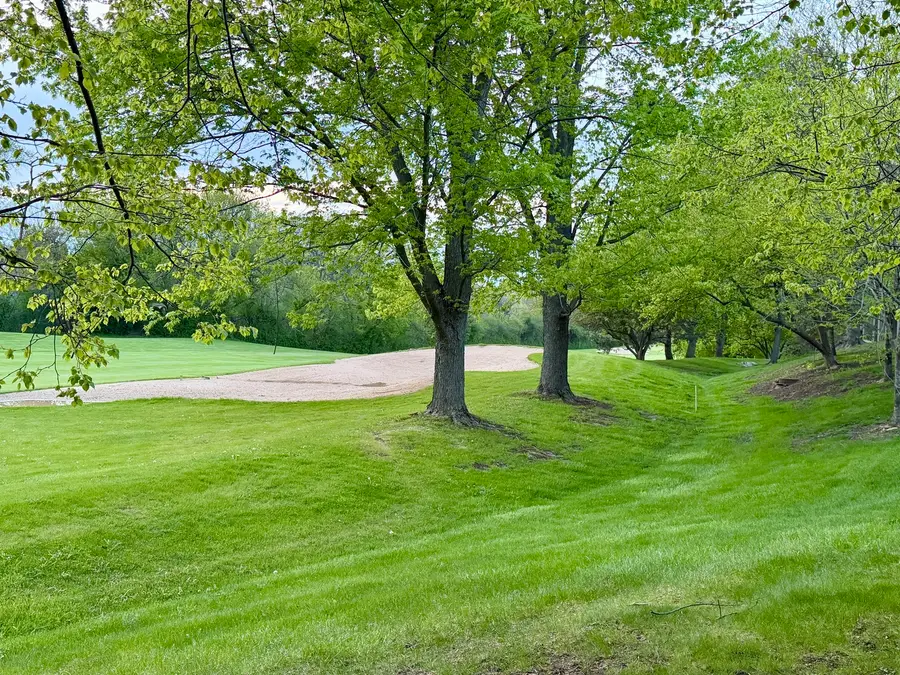 1290 Oak Hill Road #D, Lake Barrington, IL 60010 - #2