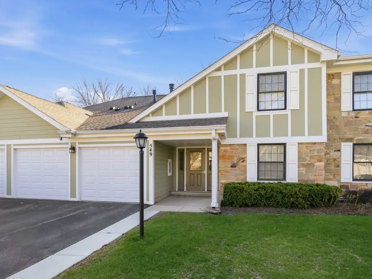 549 Williamsburg Court #B2, Wheeling, IL 60090 - #1