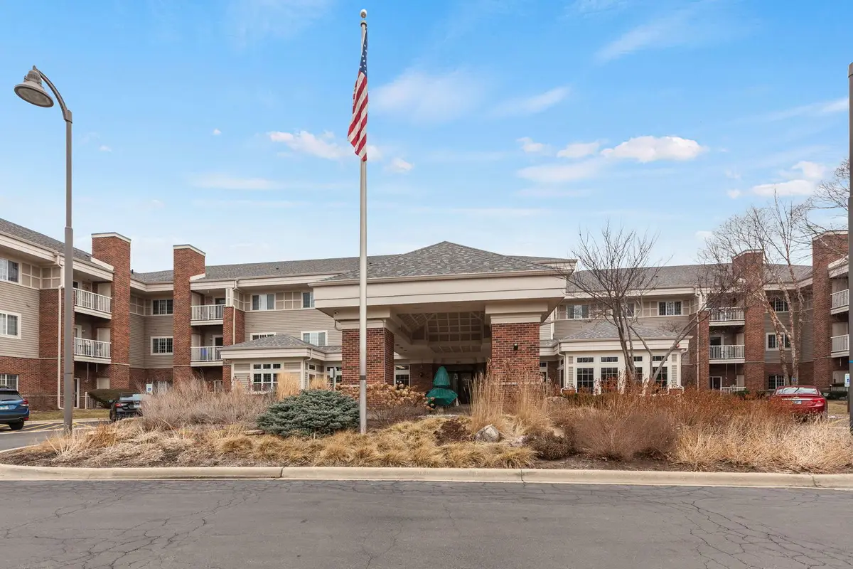 801 N Mclean Boulevard #222, Elgin, IL 60123 - #1