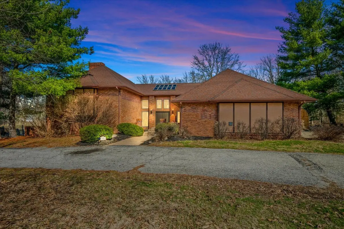 2551 E Lake Shore Drive, Springfield, IL 62712 - #1