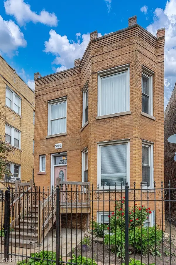 3104 W Walton Street, Chicago, IL 60622