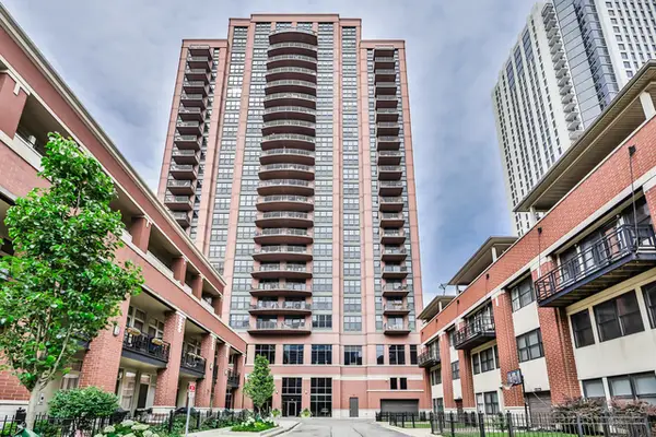 330 N Jefferson Street #802, Chicago, IL 60661