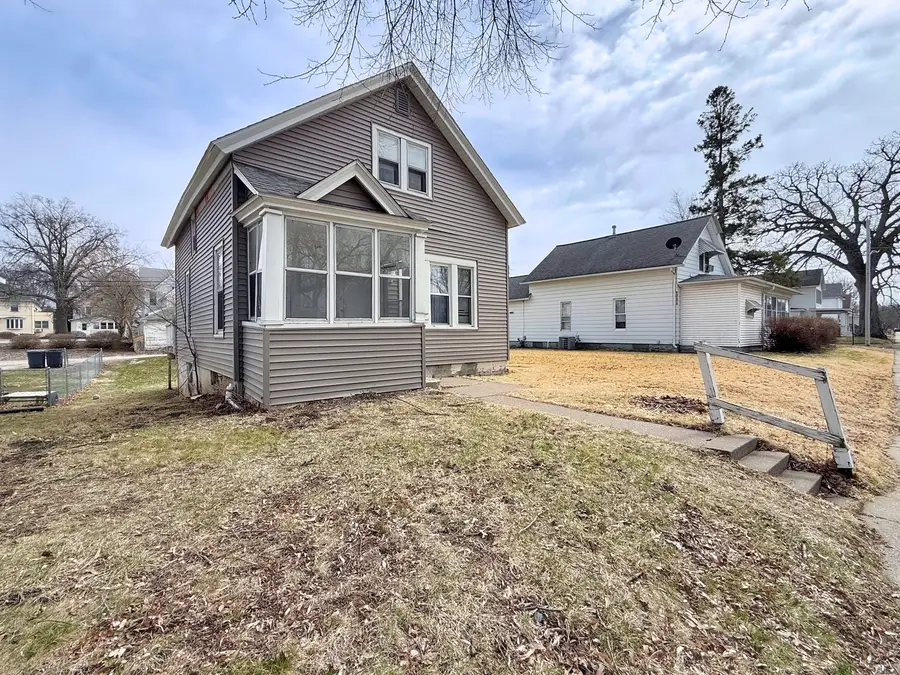 1125 37th Street, Rock Island, IL 61201 - #2