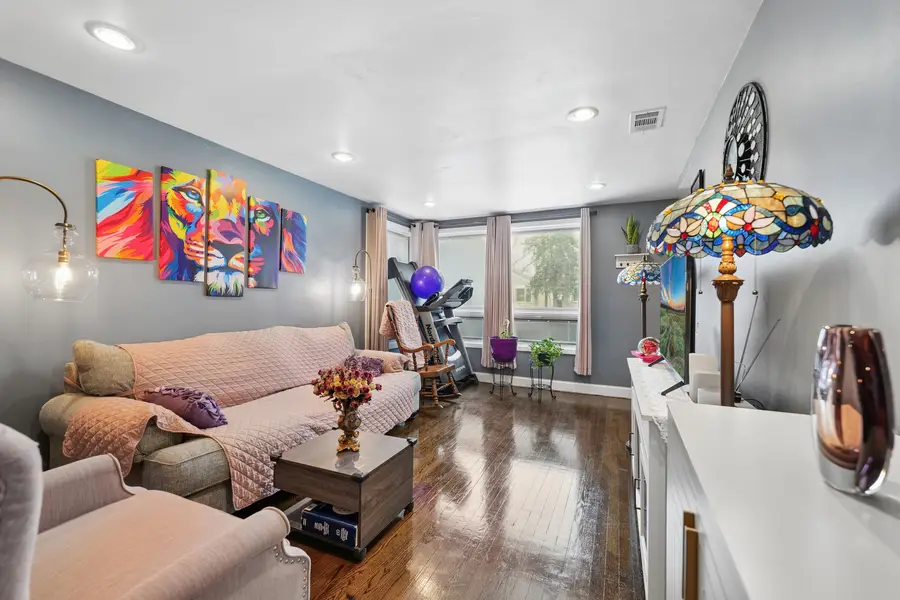 10222 S California Avenue, Evergreen Park, IL 60805 - #2