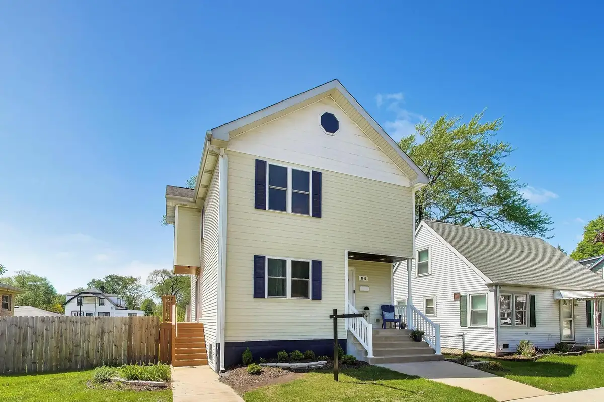 8842 S Talman Avenue, Evergreen Park, IL 60805 - #1
