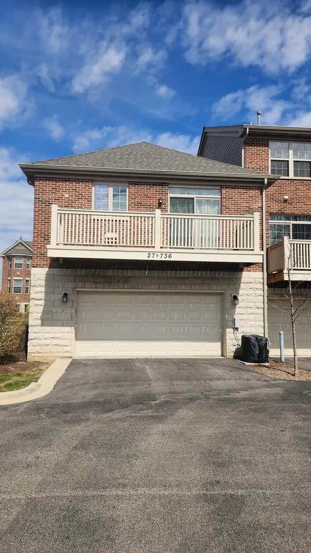 27W736 N Meadowview Drive, Winfield, IL 60190 - #2