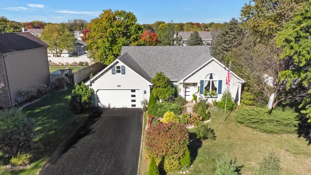 16462 S Ivy Lane, Plainfield, IL 60586 - #1