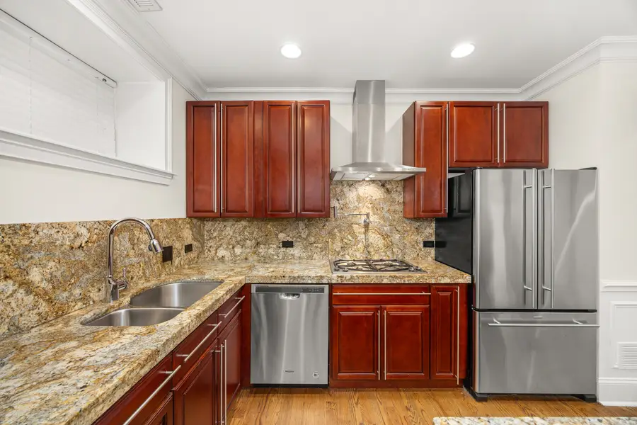 842 W Belle Plaine Avenue #GW, Chicago, IL 60613 - #3