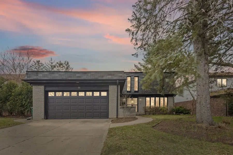 560 Hunter Road, Wilmette, IL 60091 - #2