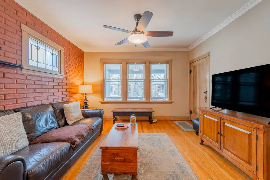 5055 W Argyle Street, Chicago, IL 60630 - #3