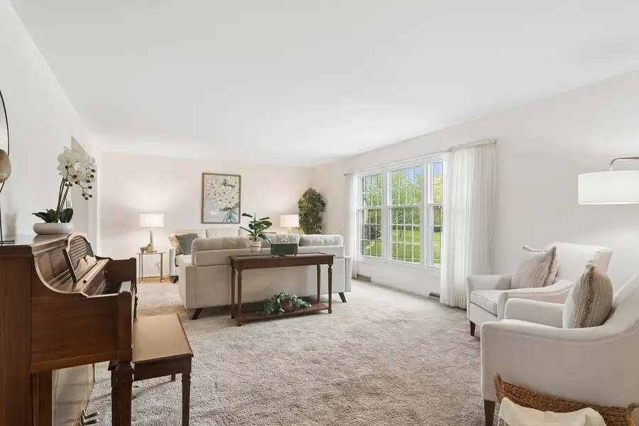 1000 W Hunting Drive, Palatine, IL 60067 - #3