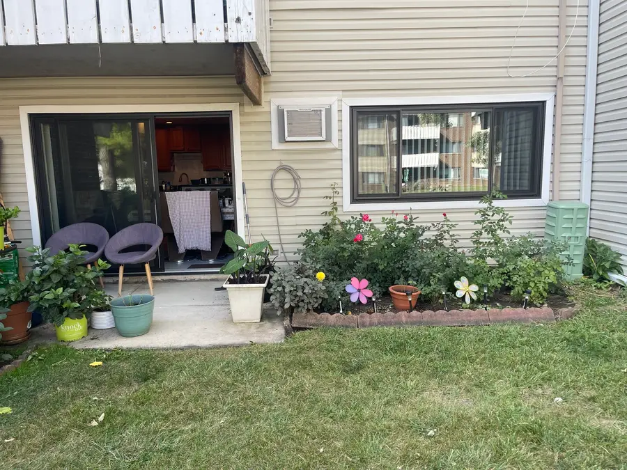 2500 Bayside Drive #3, Palatine, IL 60074 - #2