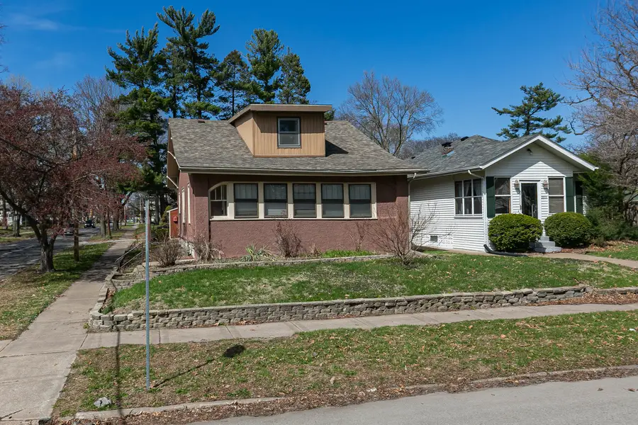 2501 20th Avenue, Rock Island, IL 61201 - #2