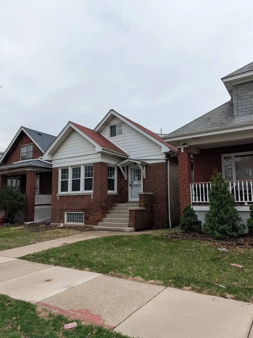Address Withheld By Seller, Chicago, IL 60641 - #2
