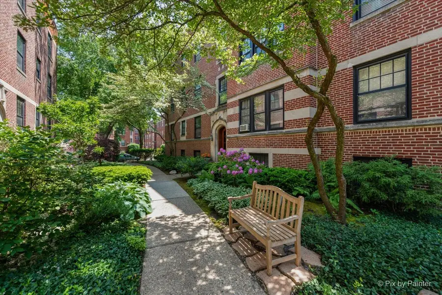 726 Hinman Avenue #2E, Evanston, IL 60202 - #3