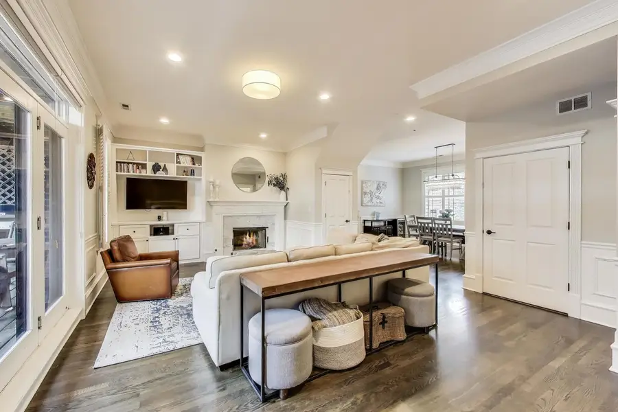 1910 W Addison Street #F, Chicago, IL 60613 - #2