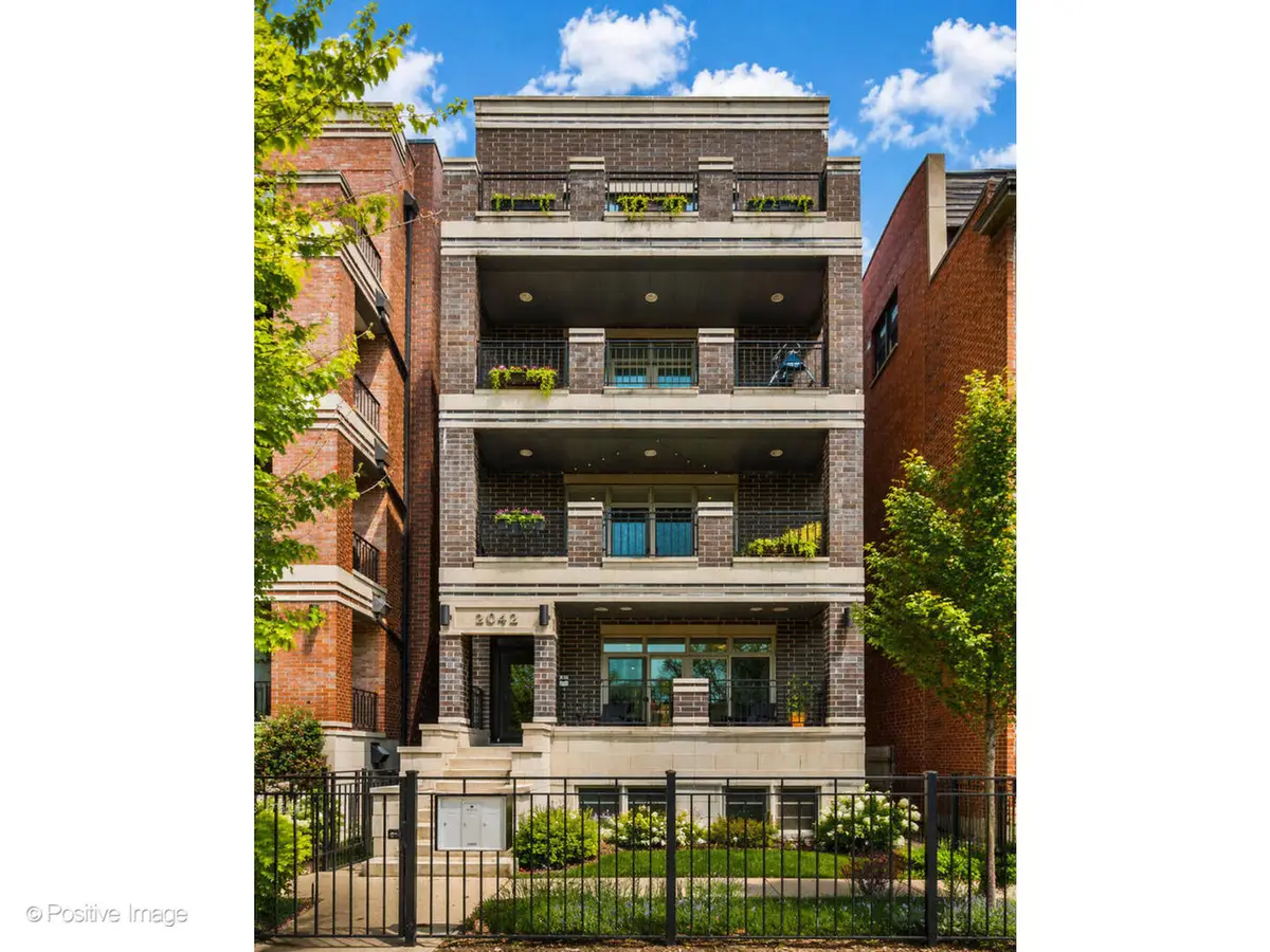 2042 N Burling Street #PH, Chicago, IL 60614 - #1