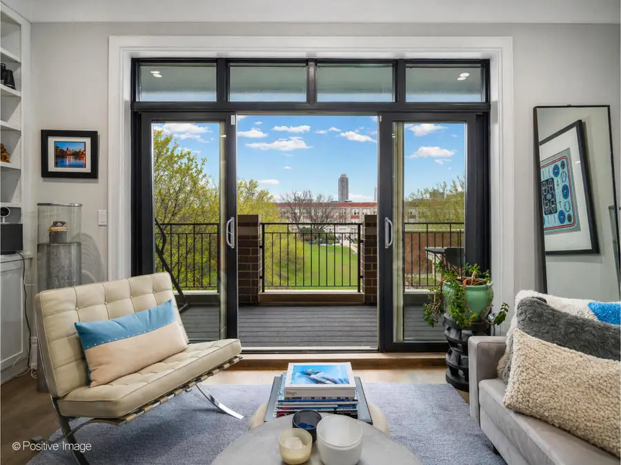 2042 N Burling Street #PH, Chicago, IL 60614 - #3