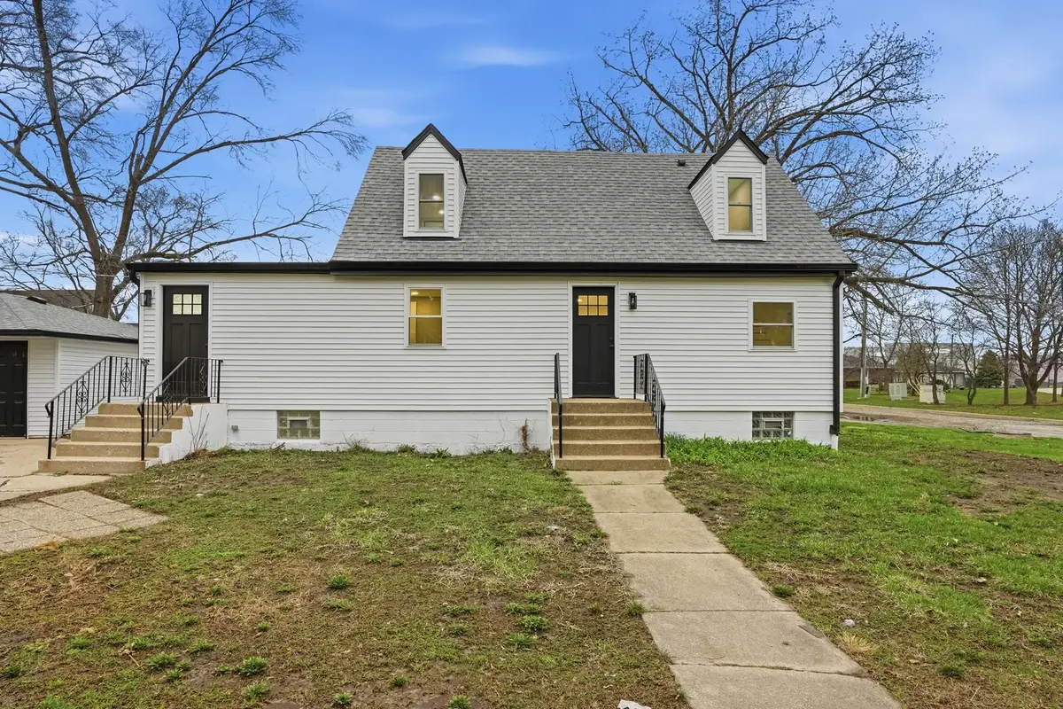 9442 S Octavia Avenue, Bridgeview, IL 60455 - #1