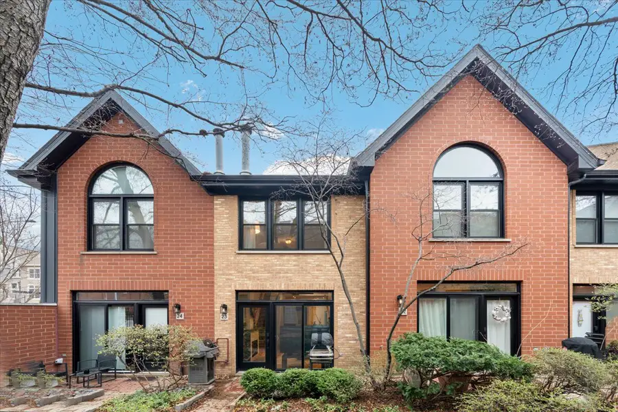 1801 W Diversey Parkway #23, Chicago, IL 60614 - #2